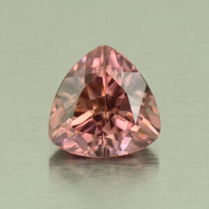 RoseZircon trill 9.5mm 4.50cts H zn5524