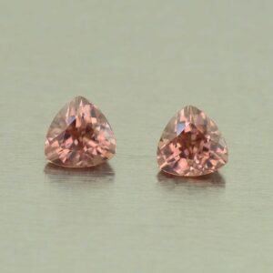 RoseZircon trill pair 5.0mm 1.41cts H zn5418