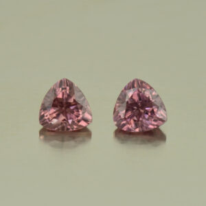 RoseZircon trill pair 5.0mm 1.44cts H zn5243
