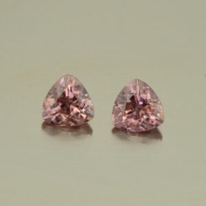 RoseZircon trill pair 5.5mm 1.79cts H zn5246