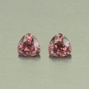 RoseZircon trill pair 5.5mm 2.00cts H zn5252