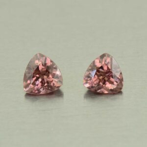 RoseZircon trill pair 6.0mm 2.27cts H zn5424