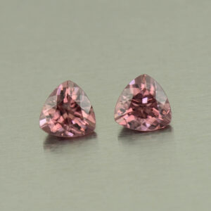 RoseZircon trill pair 6.0mm 2.29cts H zn5256