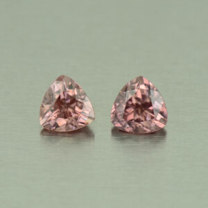 RoseZircon trill pair 6.0mm 2.41cts H zn5261