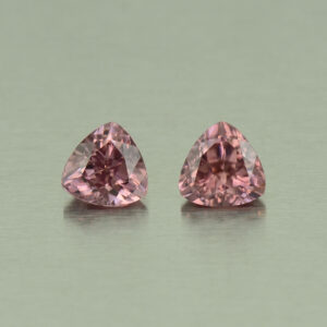 RoseZircon trill pair 6.0mm 2.41cts H zn5263