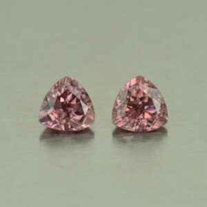 RoseZircon trill pair 6.0mm 2.51cts H zn5265