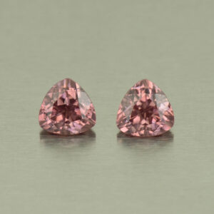 RoseZircon trill pair 6.0mm 2.72cts H zn5268