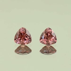 RoseZircon trill pair 6.5mm 2.82cts H zn3107