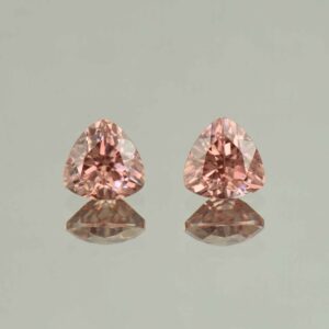 RoseZircon trill pair 7.5mm 4.46cts H zn5441
