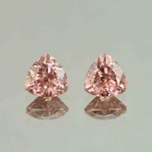RoseZircon trill pair 8.0mm 5.56cts H zn5445