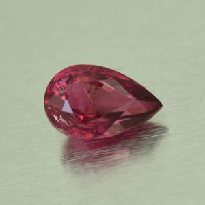 Rubellite pear 10.2x6.4mm 2.11cts N tm1438