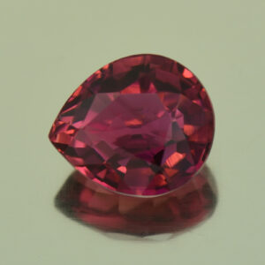 Rubellite pear 9.7x8.4mm 3.21cts N tm1164