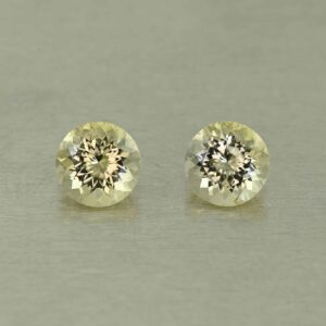 Scapolite round pair 5.0mm 0.85cts N sc103