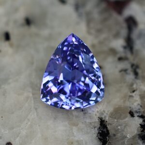 Tanzanite drop trill 9.1x7.1mm 2.55cts tz178 SOLD