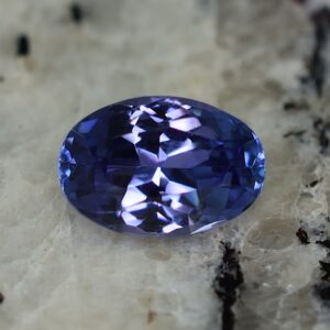 Tanzanite oval 10.3x7.0mm 2.47cts tz127