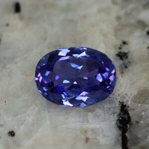 Tanzanite oval 8.2x6.0mm 2.00cts tz117