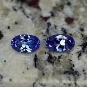 Tanzanite oval pair 11.0x7.0mm 5.22cts tz147
