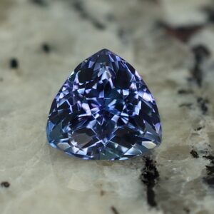 Tanzanite trillion 9.1x8.9mm 3.33cts tz174