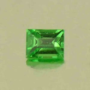 Tsavorite bag 2.4x1.6mm 0.07cts N ts516
