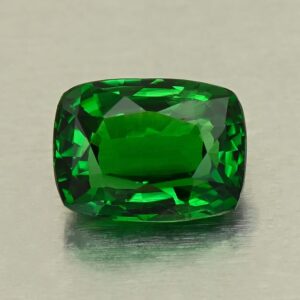Tsavorite cush 10.1x7.4x5.3mm 4.03cts N ts705 a SOLD