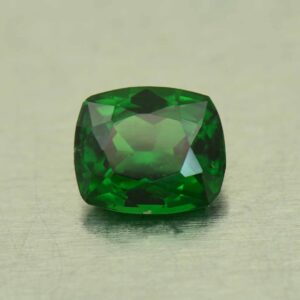 Tsavorite cush 5.3x4.5mm 0.60cts N ts374