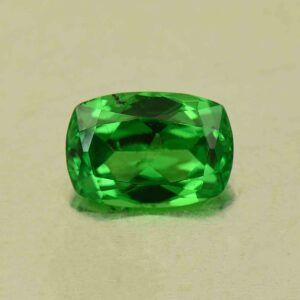 Tsavorite cush 7.7x5.3mm 1.11cts N ts561