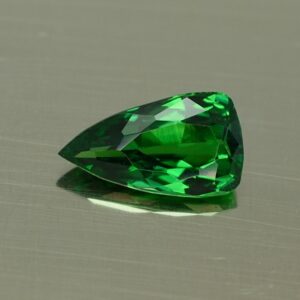 Tsavorite drop trill 9.1x5.1mm 1.12cts ts302