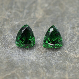 Tsavorite drop trill pair 6.6x5.6mm 2.25cts N ts303 crop