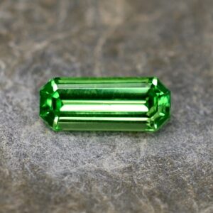 Tsavorite