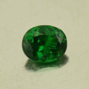 Tsavorite oval 5.7x4.4mm 0.68cts N ts586