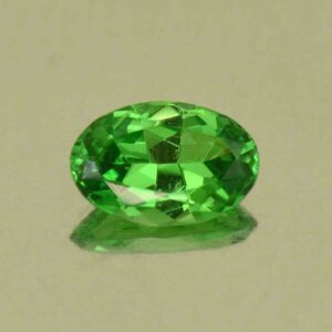 Tsavorite oval 6.7x4.5mm 0.62cts N ts612