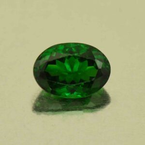 Tsavorite oval 6.8x4.9mm 0.95cts N ts618
