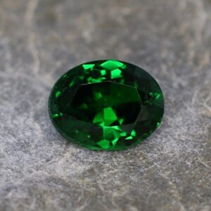 Tsavorite oval 7.0x5.4mm 1.10cts ts283