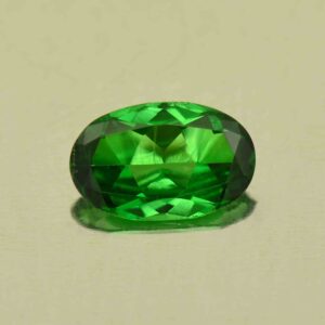 Tsavorite oval 7.4x4.7mm 0.69cts N ts625