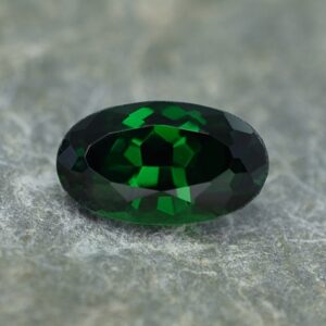 Tsavorite oval 9.5x5.5mm 2.12cts ts112