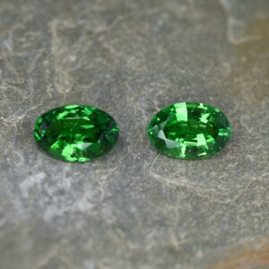 Tsavorite oval pair 10.4x7.0mm 4.76cts ts200 SOLD