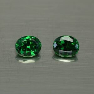 Tsavorite oval pair 5.0x4.2mm 0.89cts ts353