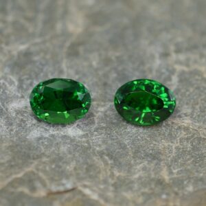 Tsavorite oval pair 6.9x5.1mm 2.10cts ts225