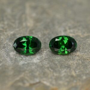 Tsavorite oval pair 8.1x5.5mm 3.05cts ts161