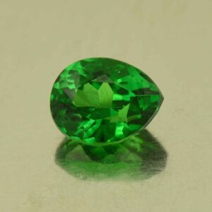 Tsavorite pear 6.7x5.2mm 1.08cts N ts637