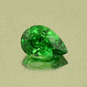 Tsavorite pear 7.7x5.2mm 1.10cts N ts638 SOLD