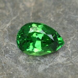 Tsavorite pear 9.2x6.2mm 1.96cts ts142