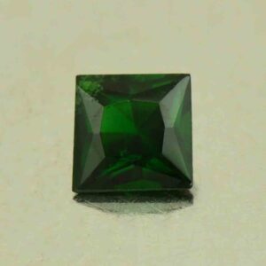 Tsavorite princess 4.3mm 0.40cts N ts419