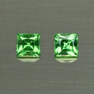 Tsavorite princess pair 3.3mm 0.42cts ts368