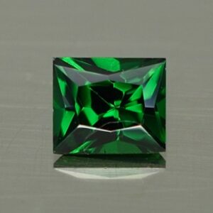 Tsavorite rect princess 4.6x3.9mm 0.42cts ts403 SOLD