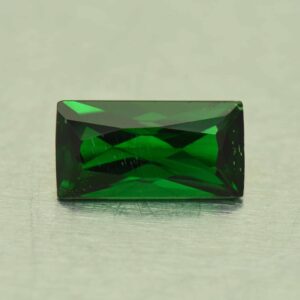 Tsavorite rect princess 7.7x4.0mm 0.86cts N ts380