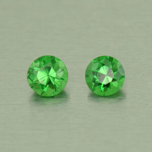 Tsavorite round pair 3.7 3.8mm 0.48cts N ts393