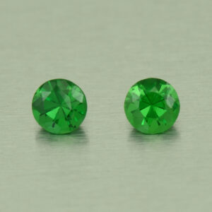 Tsavorite round pair 3.8mm 0.49cts N ts397
