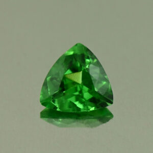 Tsavorite trill 5.2mm 0.46cts N ts442