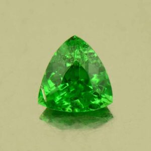 Tsavorite trill 5.2x5.1mm 0.56cts N ts673